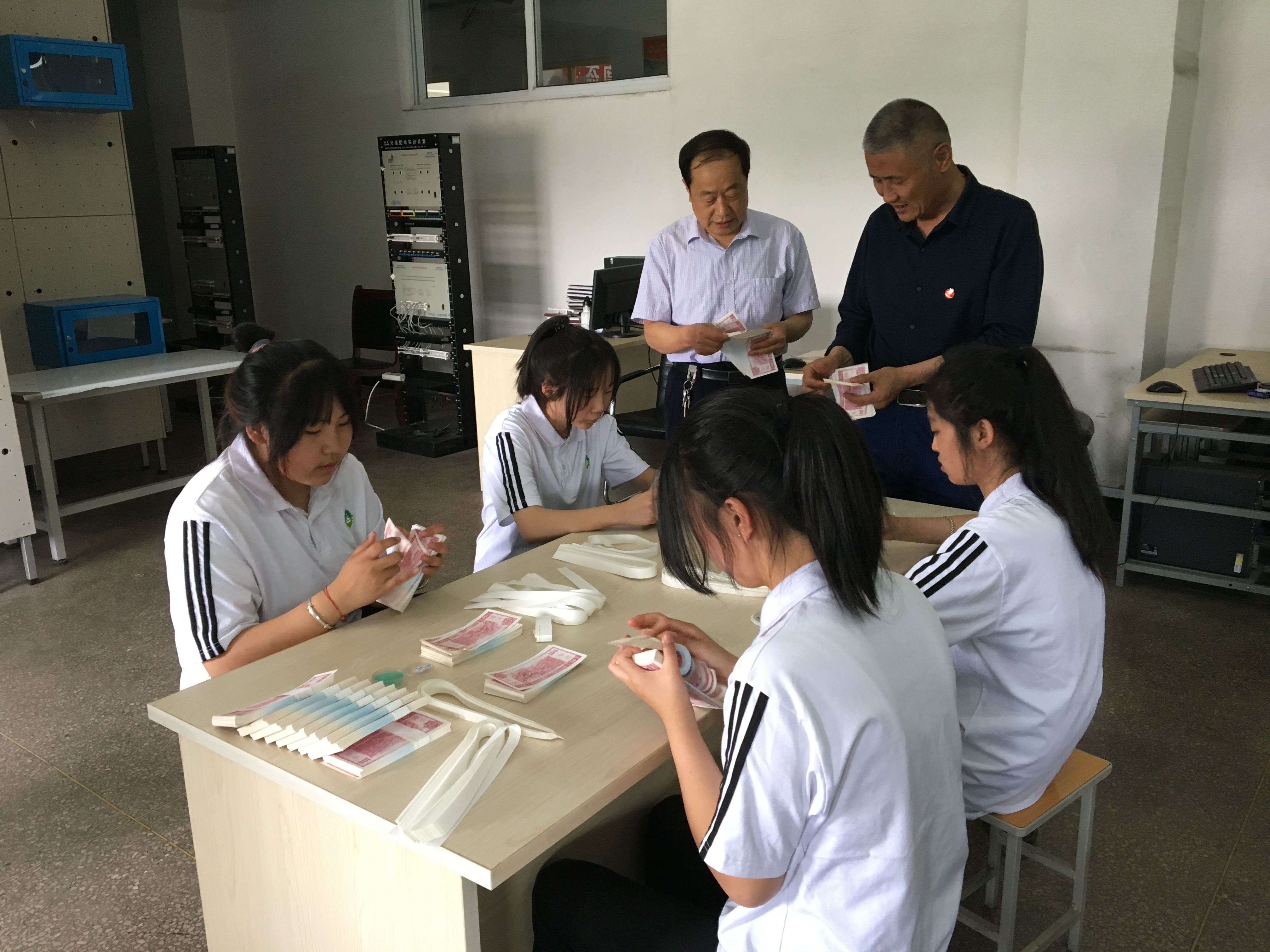 20220525180423.jpg 20220525180423.jpg